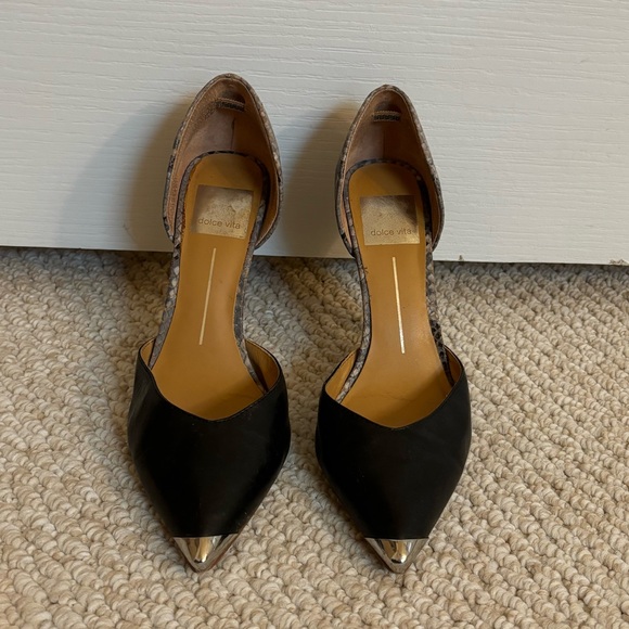 DOLCE VITA Black and Snakeskin Print Heels with Silver Pointed Toes - Picture 3 of 8